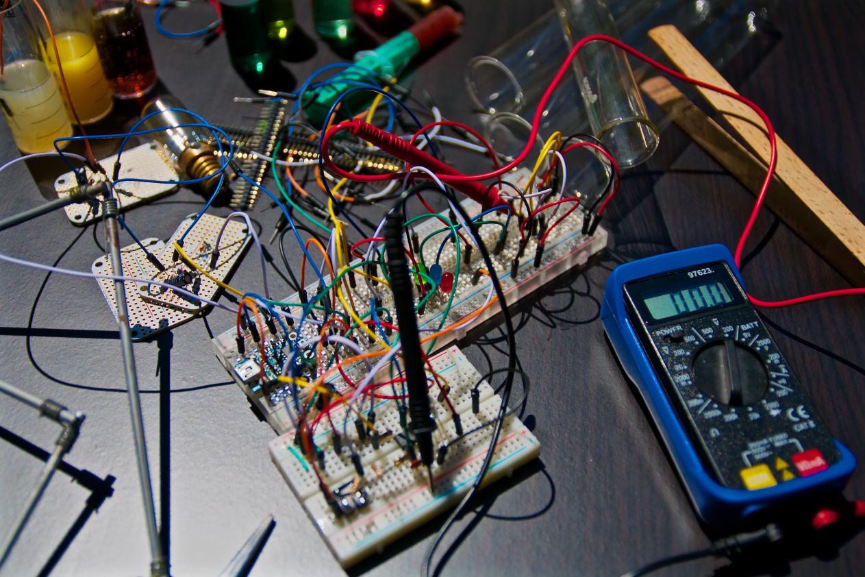 Everything there is to know about the UHF & the Crazy UHF ! 