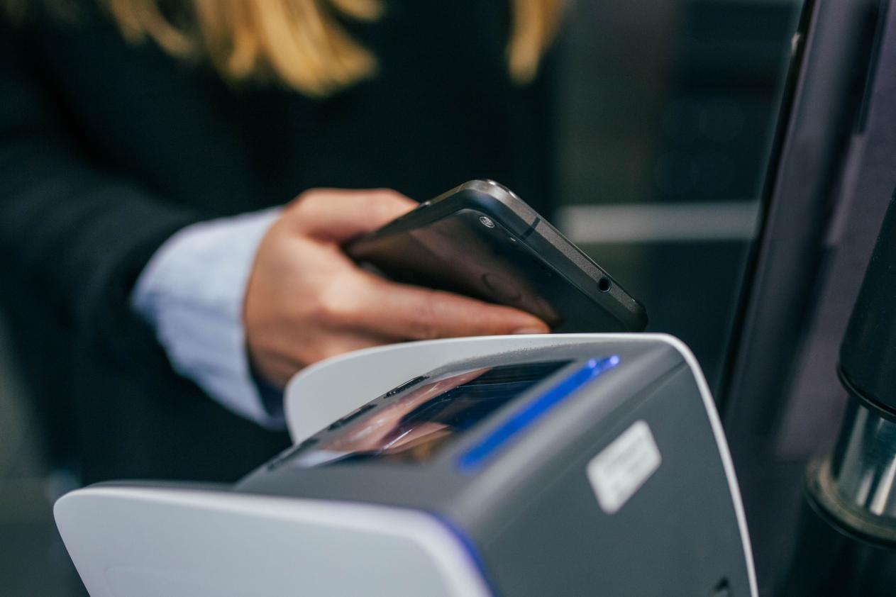 The TwistyScan: the best of RFID and 2D readers ! 