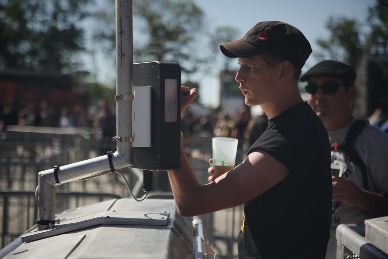 Enter any event easily with Weezevent and SpringCard ! 
